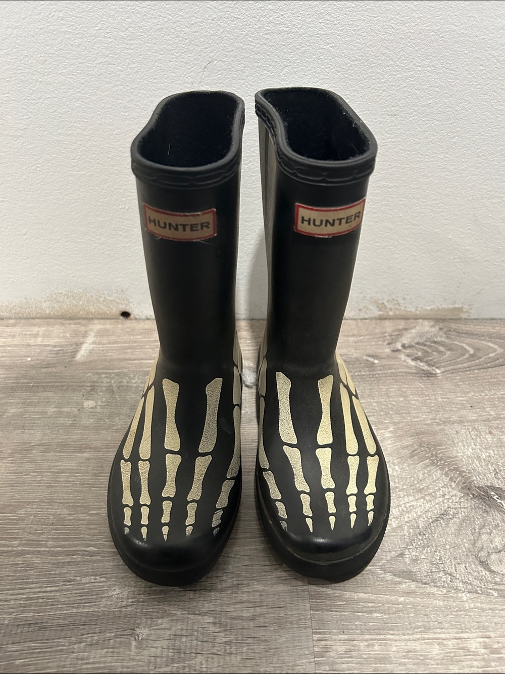 Skeleton Hunter boots Toddler (size 10)